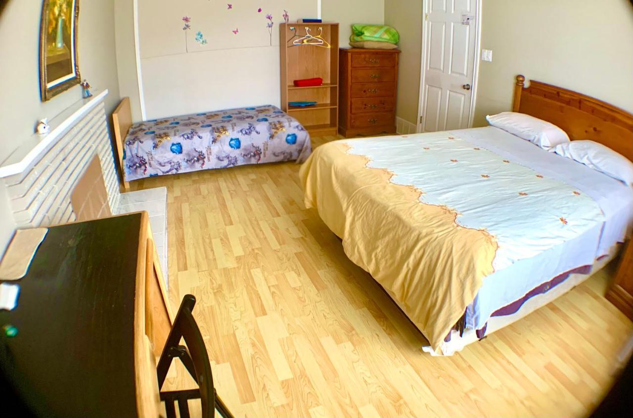 Good Location Apartment Surrey Luaran gambar